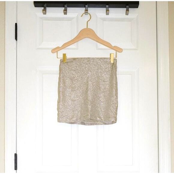 BGBGeneration - Sparkly High Waist Bodycon Mini Skirt in Shimmer Gold / Size XXS - Picture 2 of 6